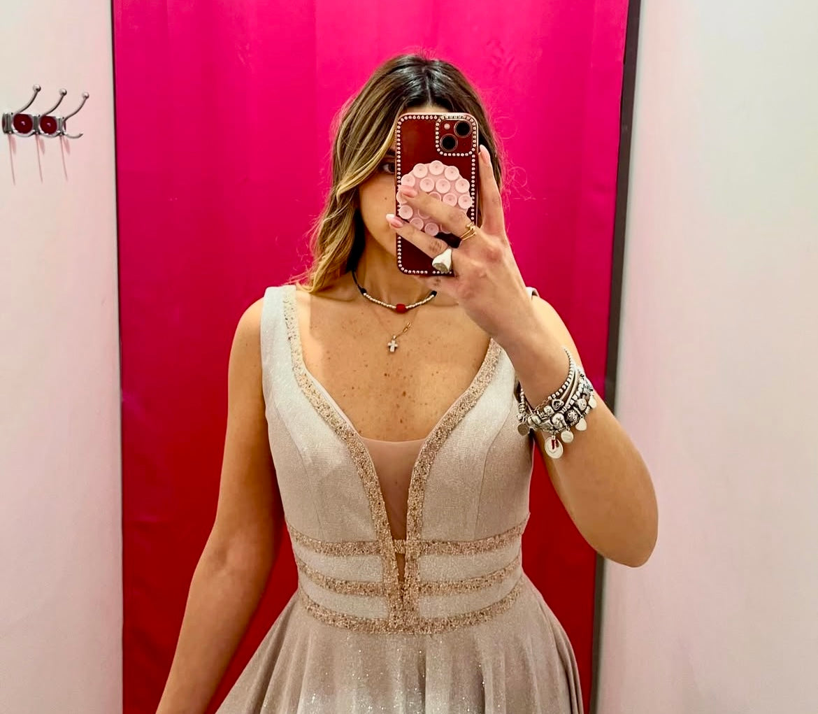 Abito Sissy rifinito con perline