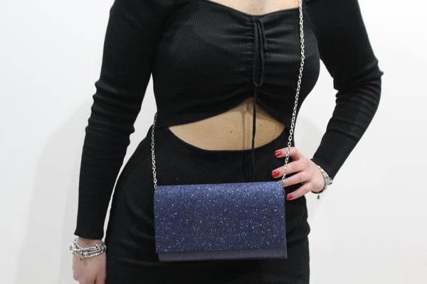 Clutch con tracolla